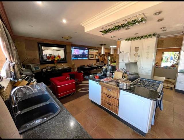3 BEDROOM HOUSE FOR SALE IN WITPOORTJIE